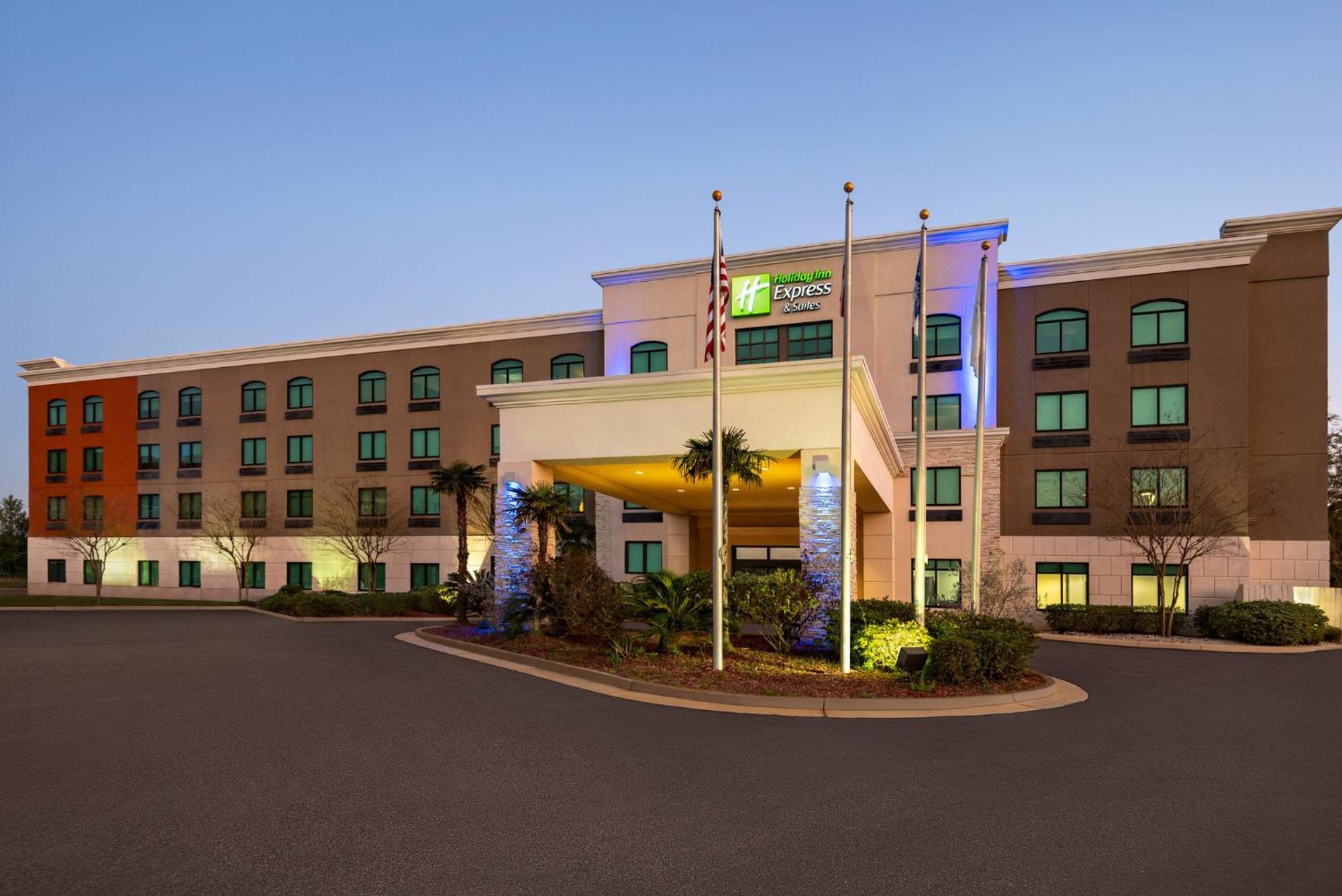Holiday Inn Express & Suites Mobile West I-10 By Ihg Tillmans Corner Buitenkant foto