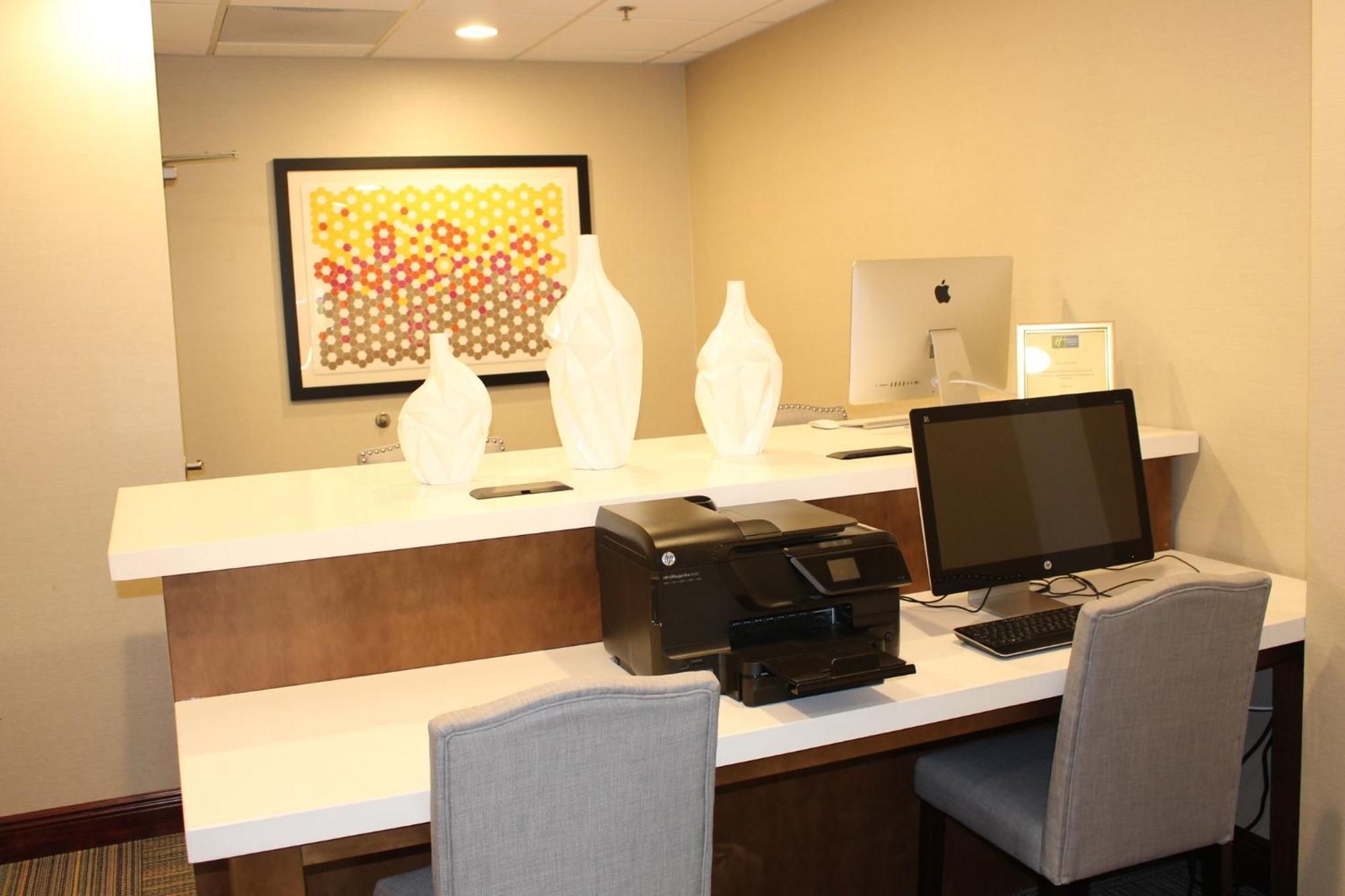 Holiday Inn Express & Suites Mobile West I-10 By Ihg Tillmans Corner Buitenkant foto
